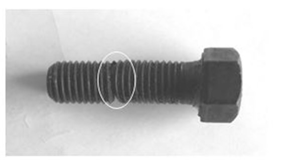 斷裂螺栓宏觀形貌